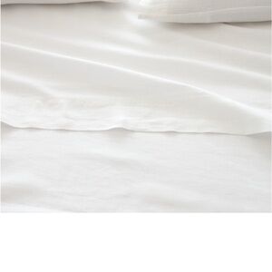 Linen sheets